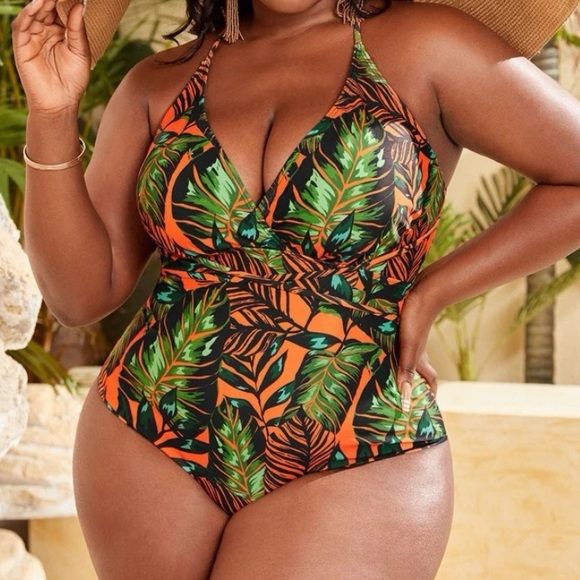 ☀️☀️Beautiful 3XL Plus Size One Piece Swimsuit from SHEIN☀️☀️ - Picture 1 of 3